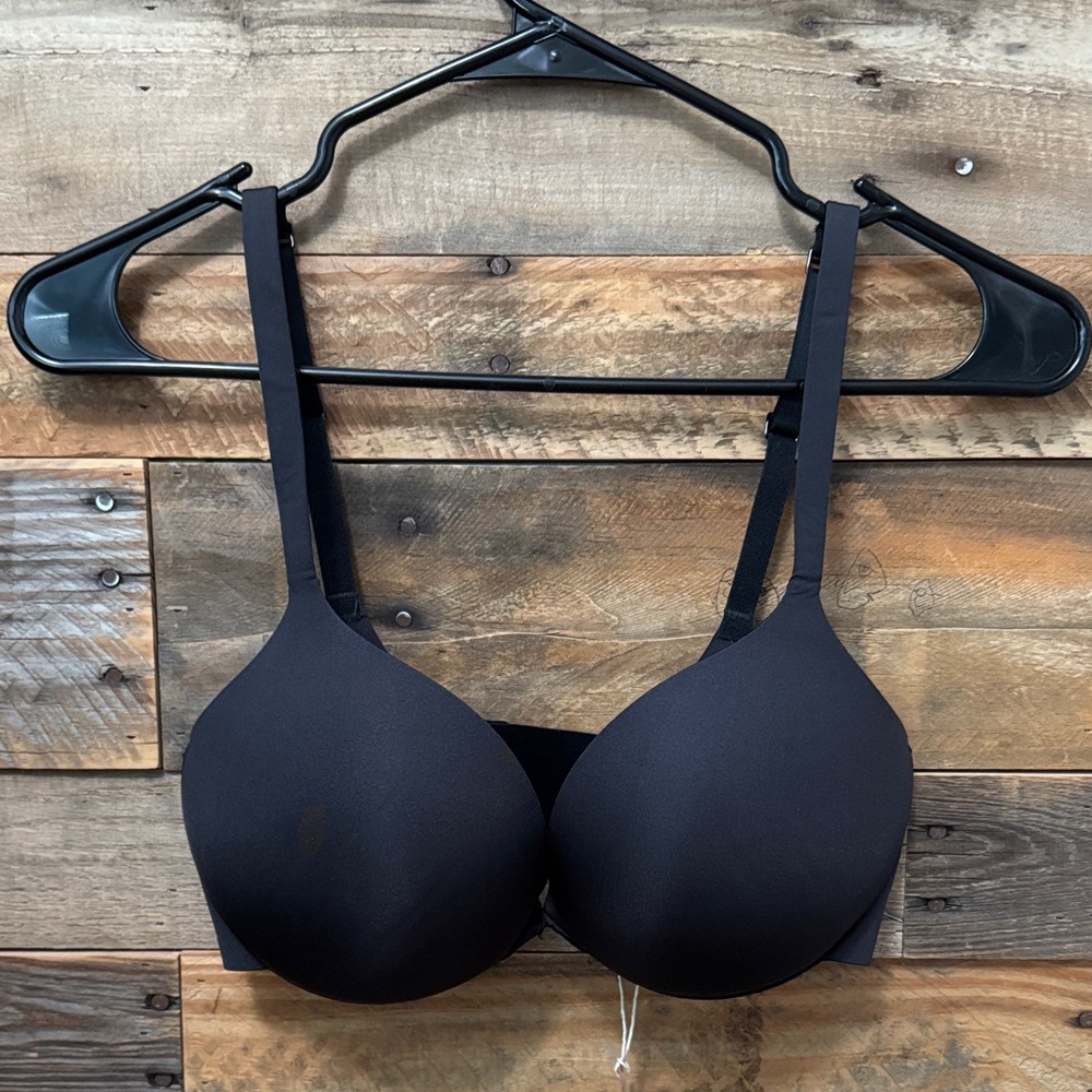SKIMS Black Women's Bra